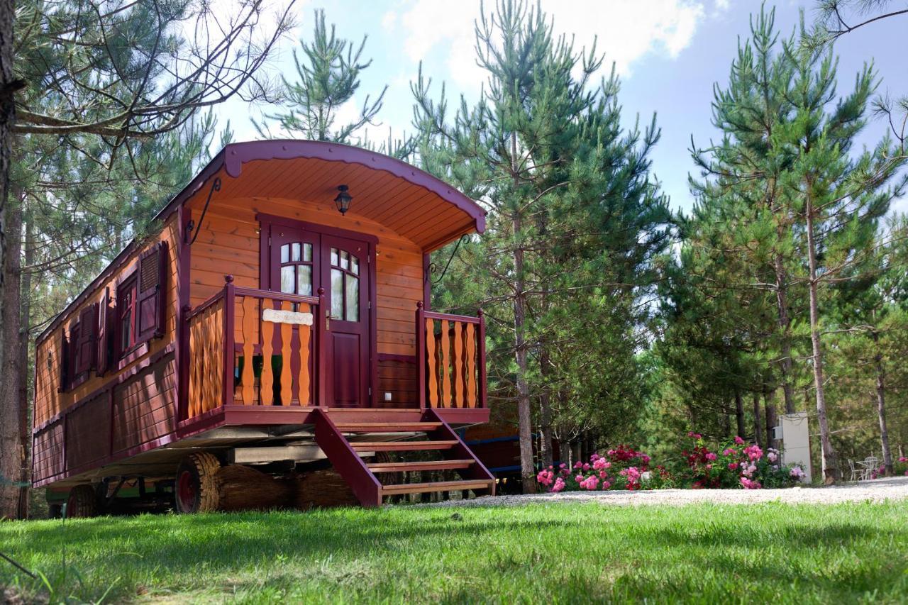 Village Vacances - Defiplanet' Dienne  ภายนอก รูปภาพ