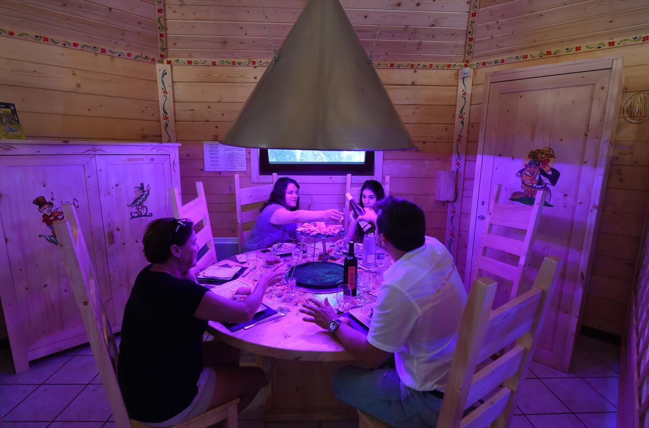 Village Vacances - Defiplanet' Dienne  ภายนอก รูปภาพ